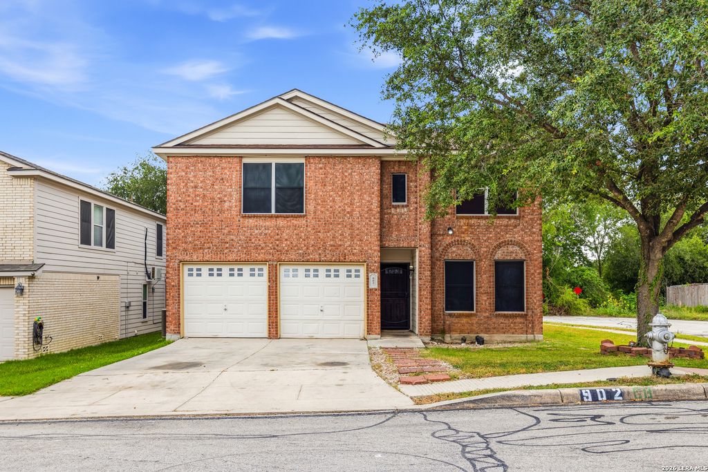 Photo of 902 AMBER KNL, San Antonio, TX 78251 (MLS # 1993602)