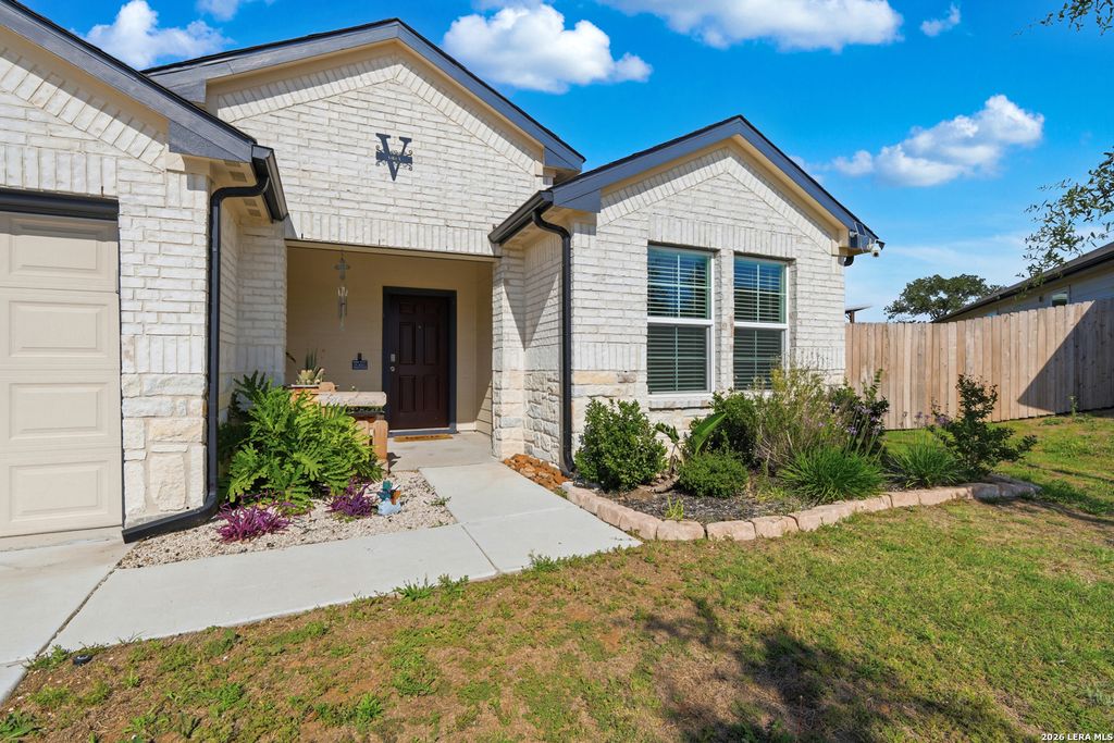 Photo of 441 MILFOIL DR, Seguin, TX 78155 (MLS # 1965444)