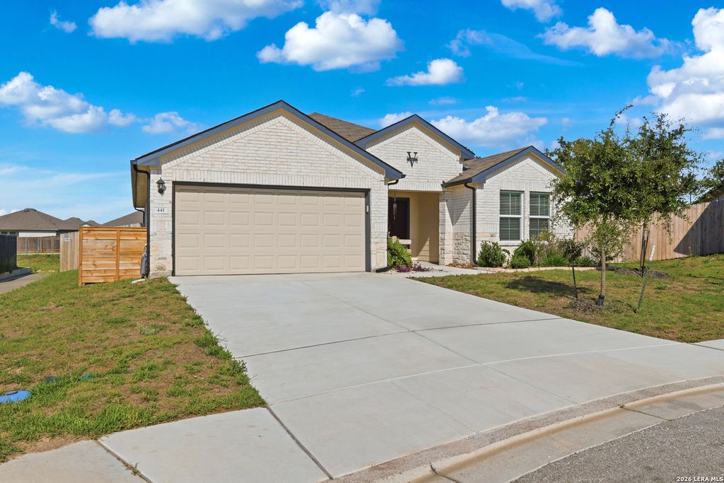 Photo of 441 MILFOIL DR, Seguin, TX 78155 (MLS # 1965444)