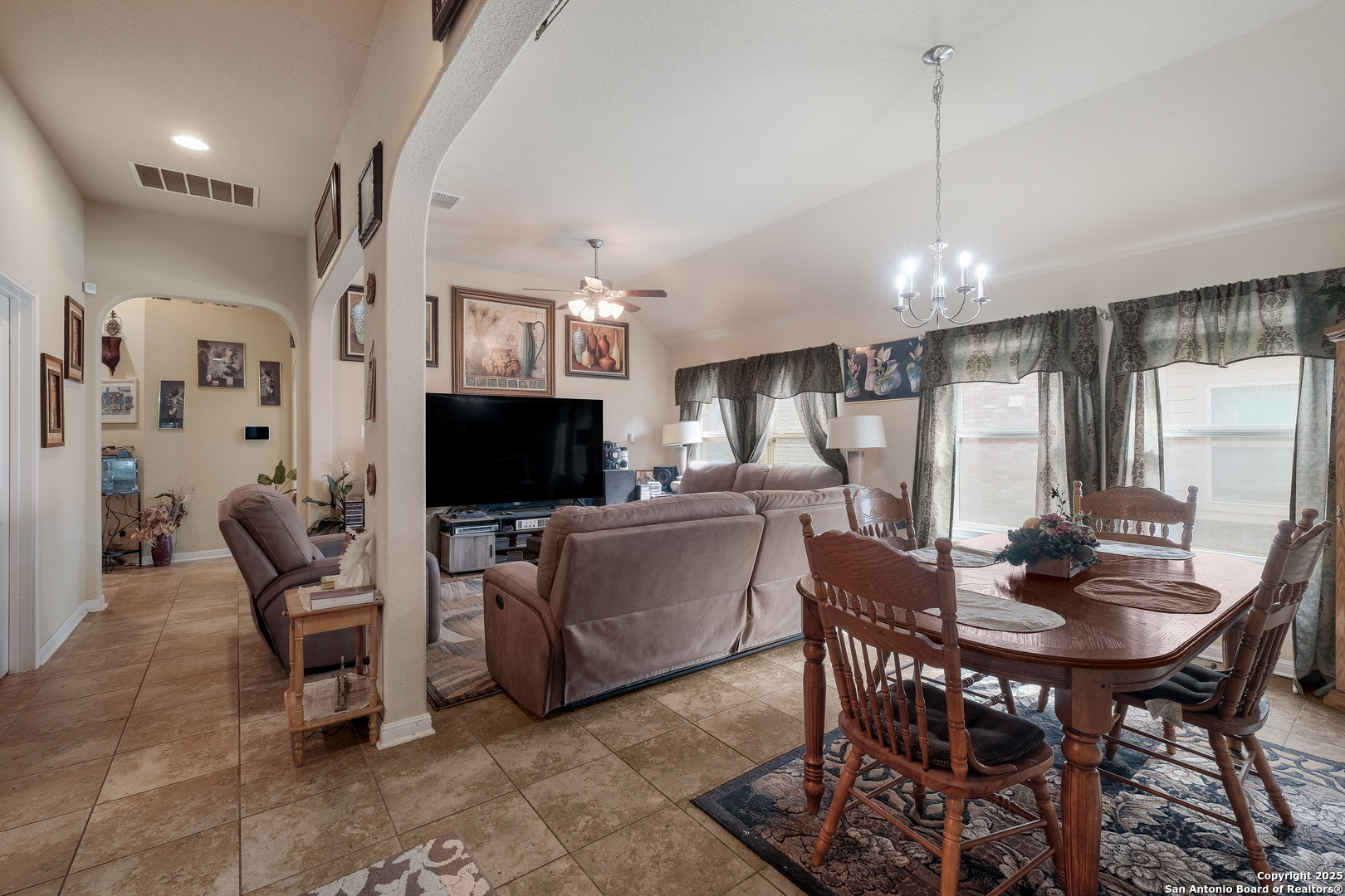3157 Birch Bend