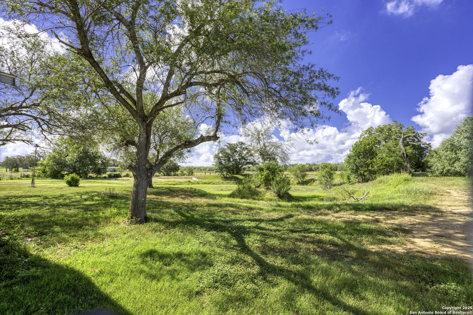 325 County Road 327