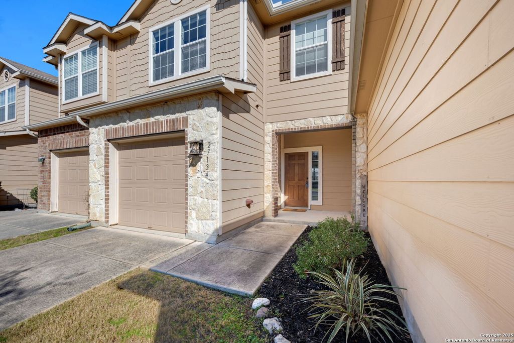 Photo of 27134 Villa Toscana, San Antonio, TX 78260 (MLS # 1932958)