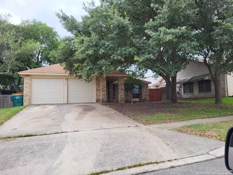 7915 Forest Crossing Live Oak TX 78233