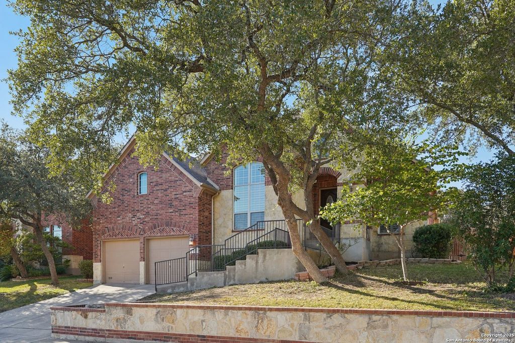 Photo of 16107 Los Sedona, Helotes, TX 78023 (MLS # 1923239)