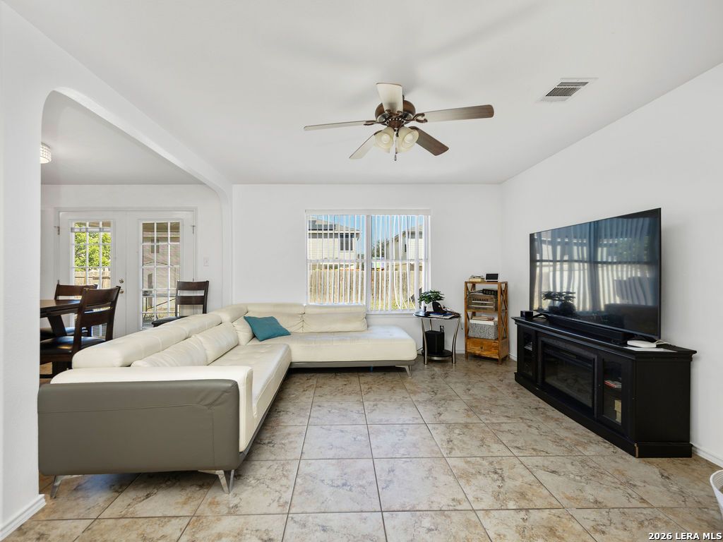 Photo of 8964 SCARLET CRK, Universal City, TX 78148 (MLS # 1992195)