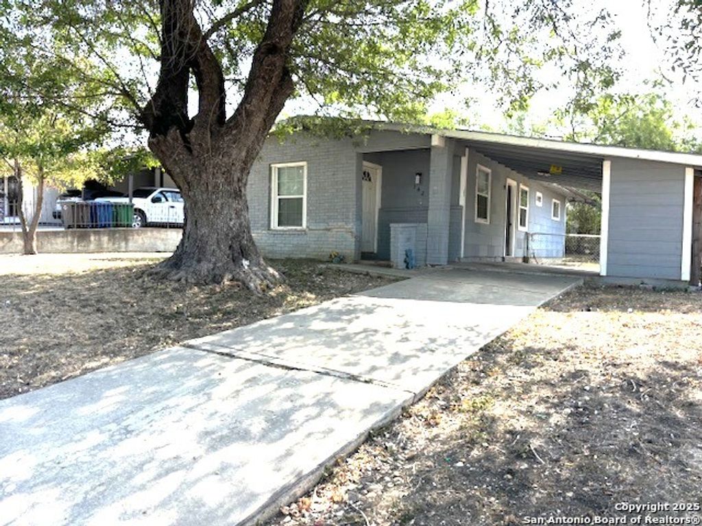 Photo of 142 Peach Valley, San Antonio, TX 78227 (MLS # 1917400)