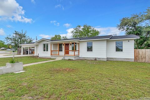 A home in Devine