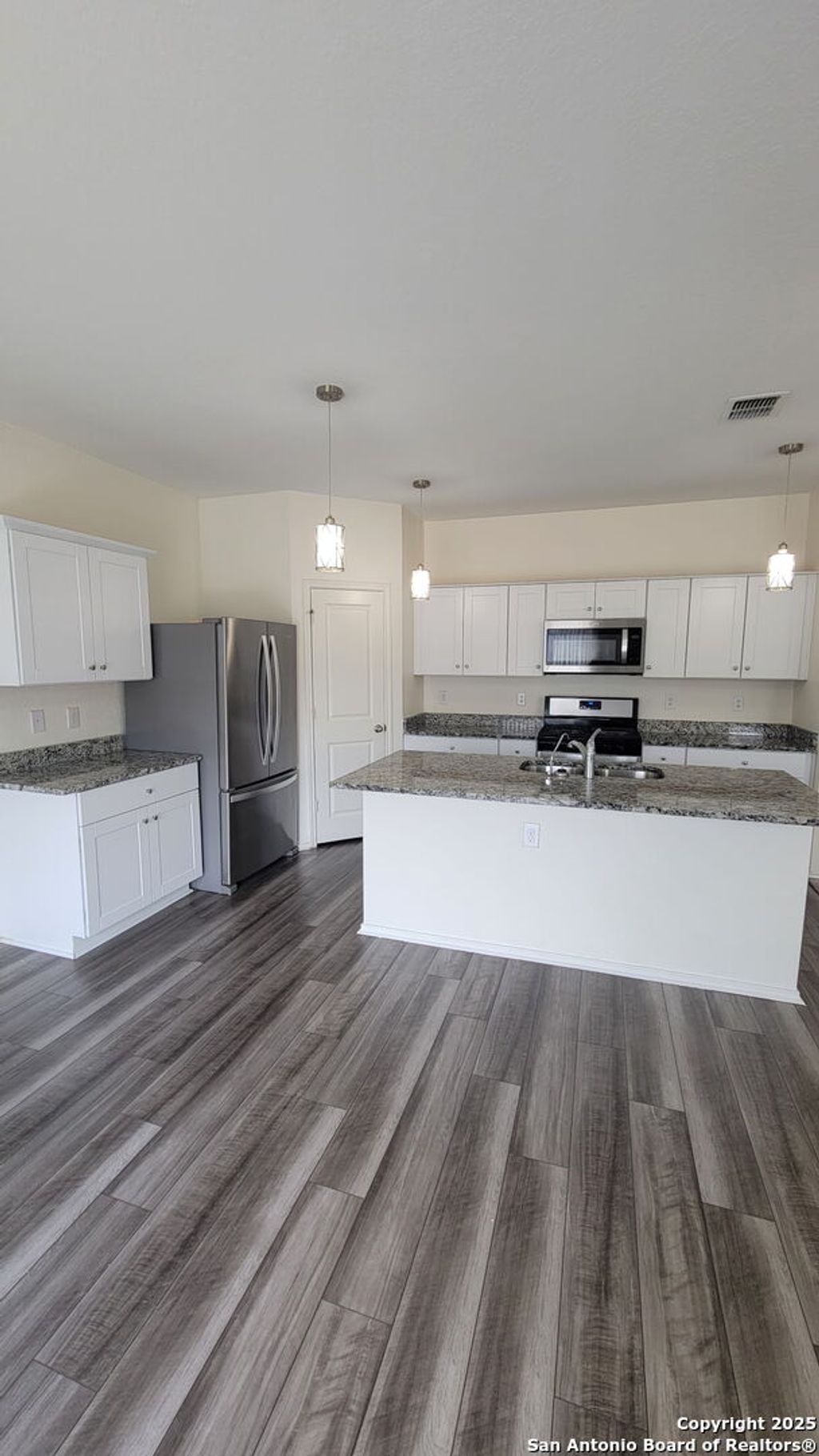 Photo of 13538 Sunrise Meadow, St Hedwig, TX 78152 (MLS # 1912142)