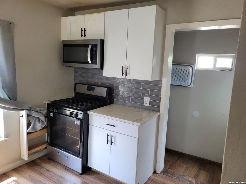 Photo of 119 Venice, San Antonio, TX 78201 (MLS # 1992520)
