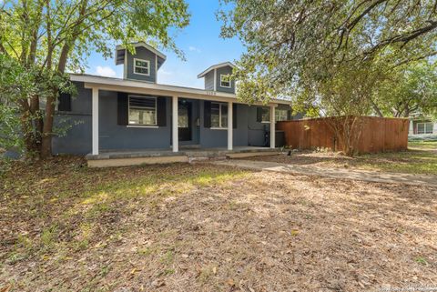 Property photo of 1100 Garraty Rd, Terrell Hills, TX 78209
