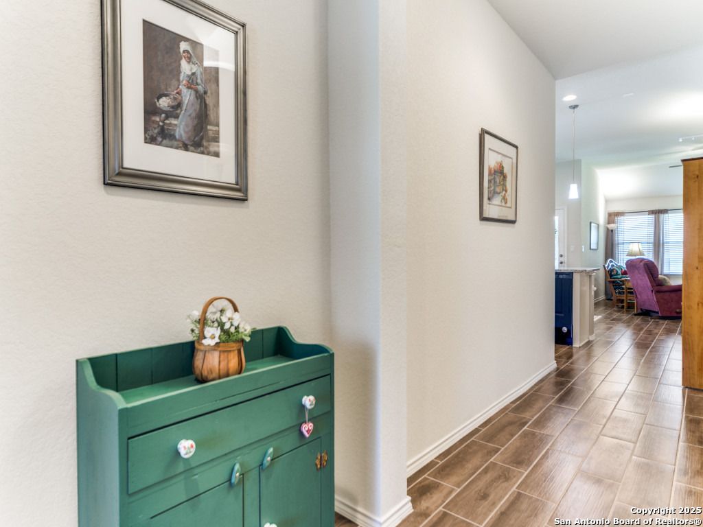 Photo of 112 Braeburn, Boerne, TX 78015 (MLS # 1879536)