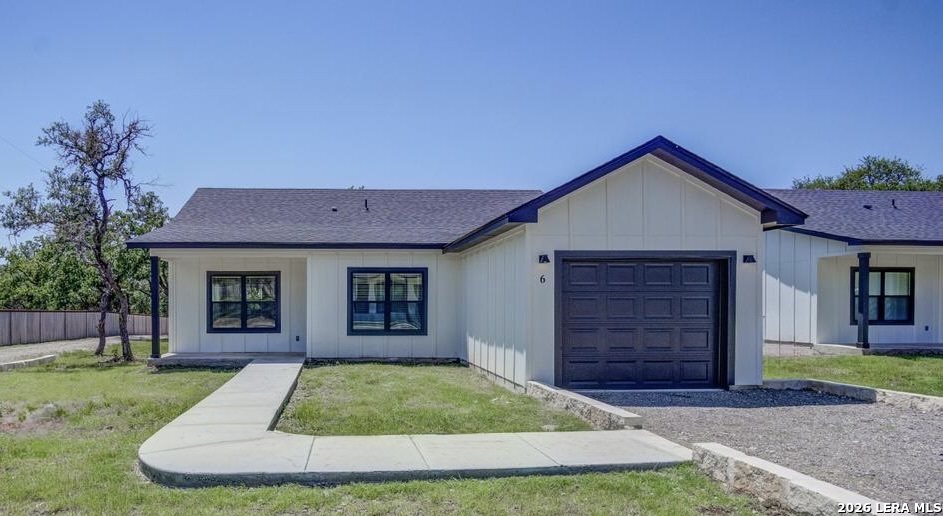 Photo 1 of 21 — 30652 Oakview Rd 6, Bulverde, TX 78163