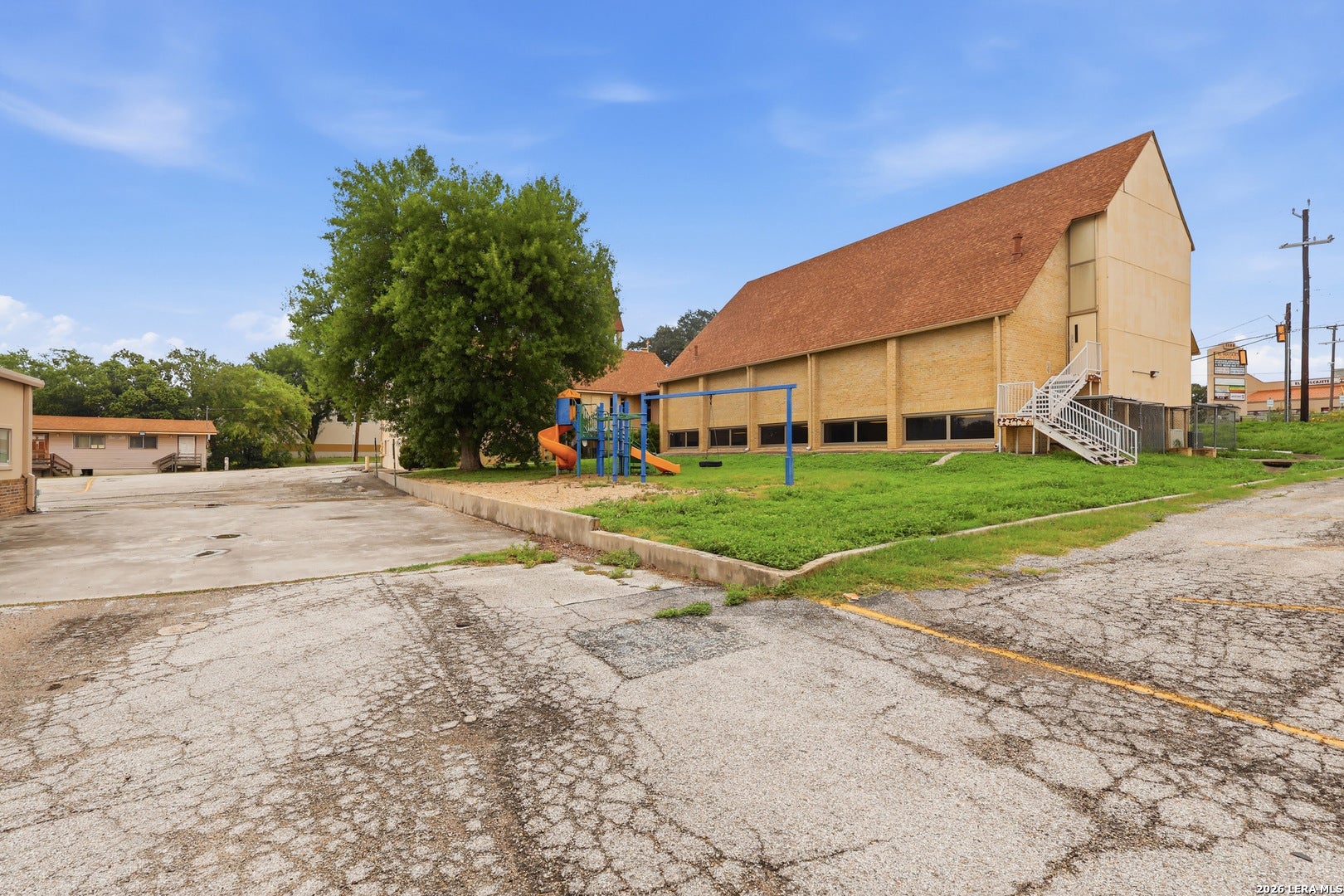2515 Austin Hwy