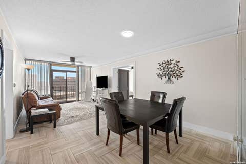 Property photo of 7701 Wurzbach Rd 1701, San Antonio, TX 78229
