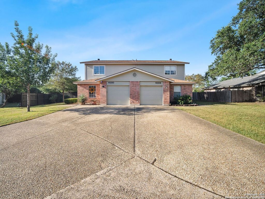 Photo of 6310 Club Oaks, San Antonio, TX 78249 (MLS # 1955440)