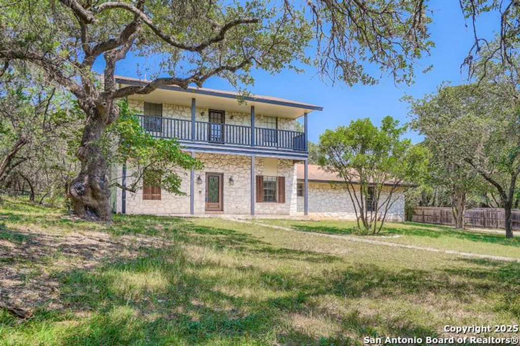 Photo of 9025 Fair Oaks Parkway, Boerne, TX 78015 (MLS # 1892931)
