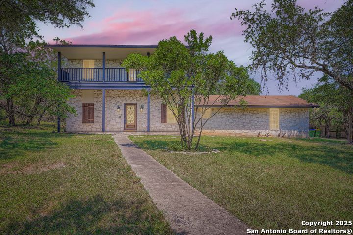 9025 Fair Oaks Parkway