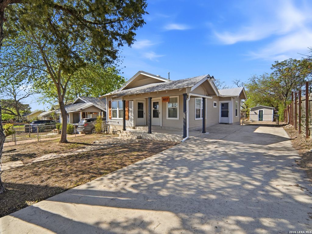 Photo of 837 Westfall, San Antonio, TX 78210 (MLS # 1954641)