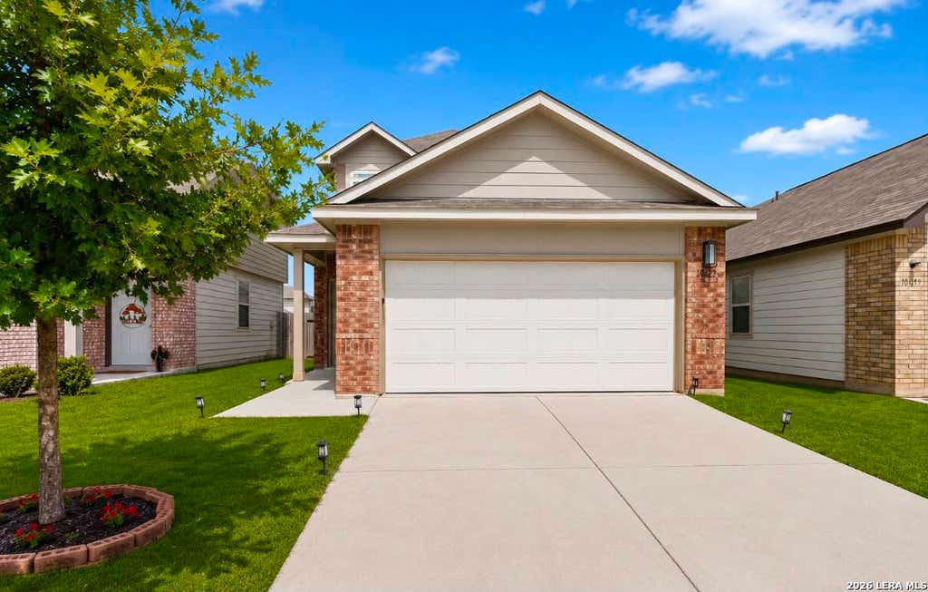 Photo of 10423 GREEN PR, San Antonio, TX 78223 (MLS # 2007433)