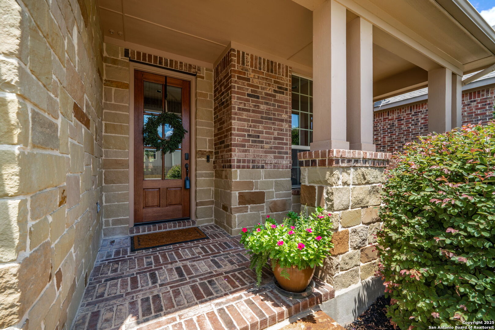 8935 Rocky Ridge