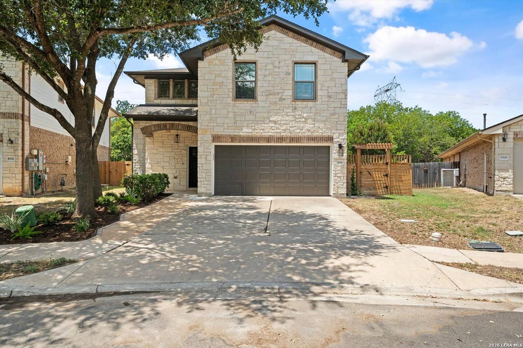 Photo of 10936 SHORT SPRINGS DR, Austin, TX 78754 (MLS # 2008111)