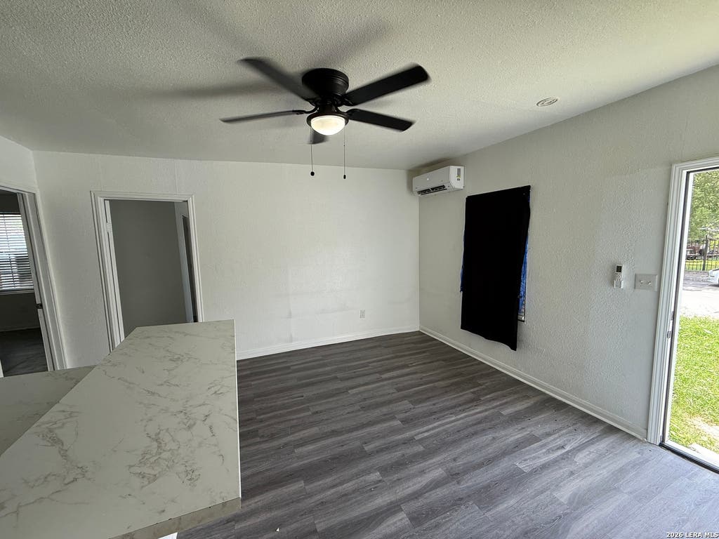 Photo of 5415 BUENA VISTA ST 3 #3, San Antonio, TX 78237 (MLS # 1973219)
