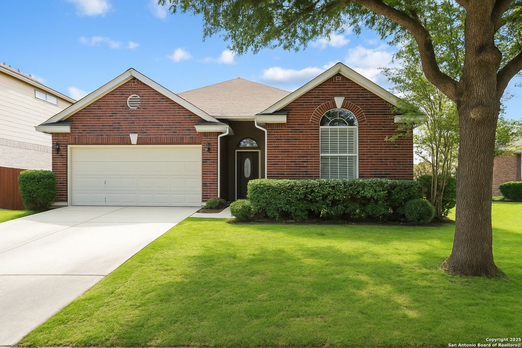 Photo of 157 Crimson Tree, Cibolo, TX 78108 (MLS # 1894855)