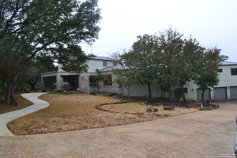 8227 rocking horse Fair Oaks Ranch TX 78015