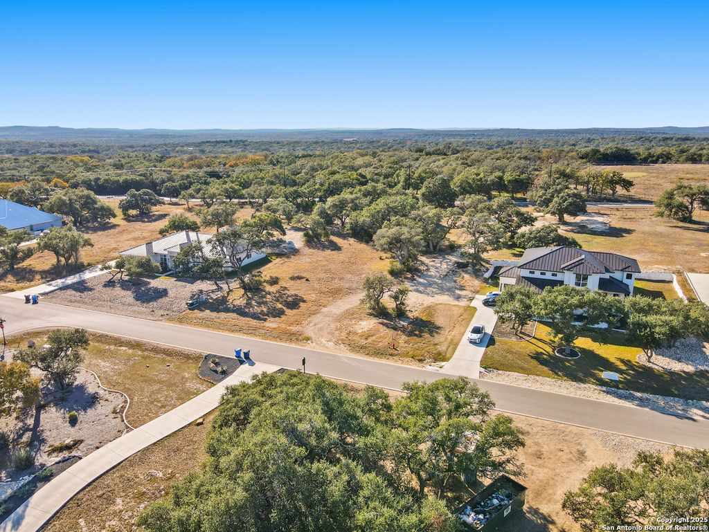 Photo of 913 annabelle, Bulverde, TX 78163 (MLS # 1929629)