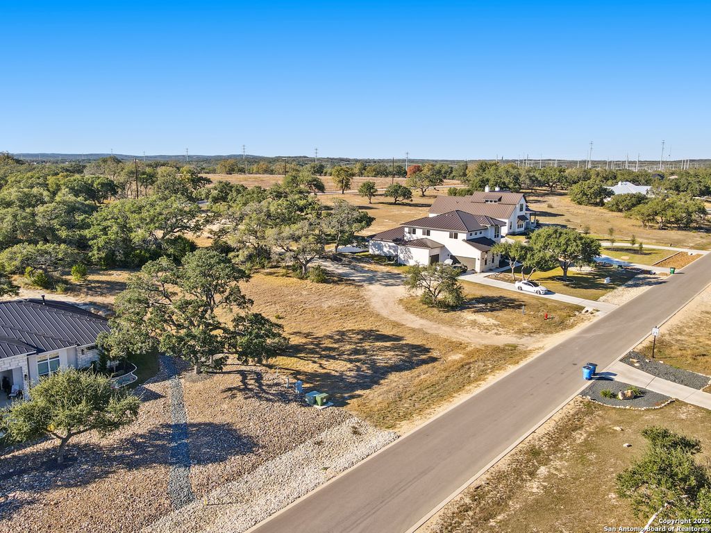 Photo of 913 annabelle, Bulverde, TX 78163 (MLS # 1929629)