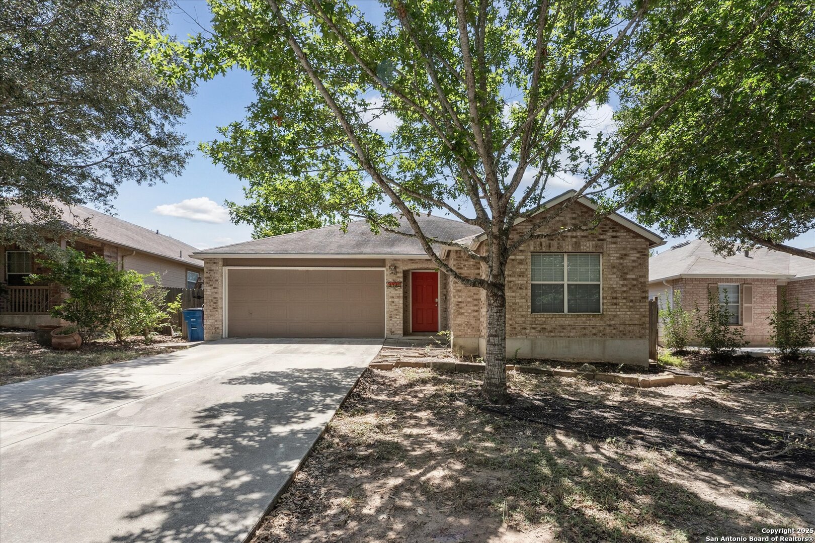 3436 Whisper Bluff