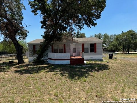 A home in Natalia