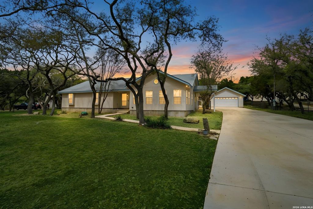 Photo of 845 Gallagher, Canyon Lake, TX 78133 (MLS # 1954917)