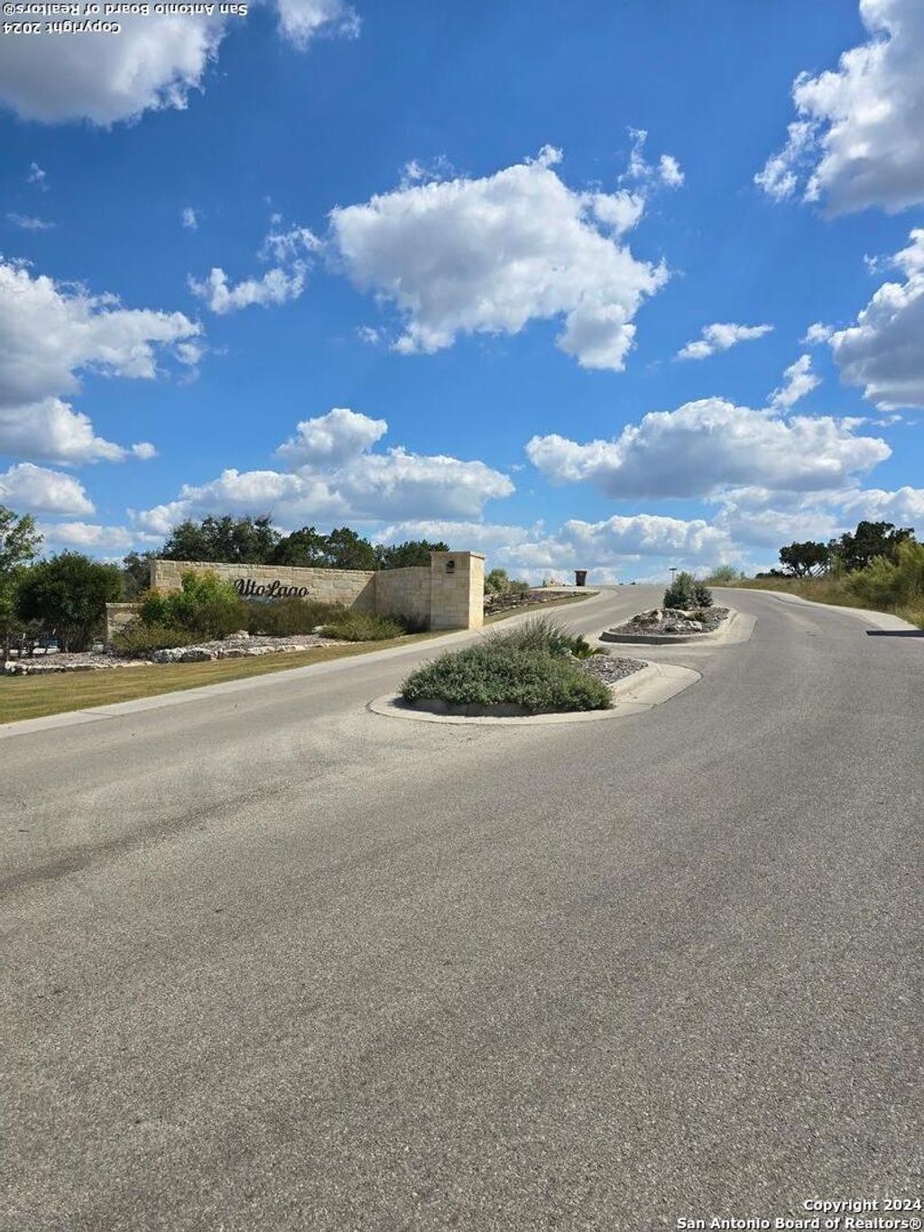 Photo of 2142 Alto Lago, Canyon Lake, TX 78133 (MLS # 1946937)