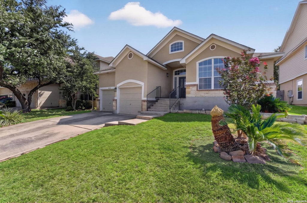 Photo of 26030 STARLING HL, San Antonio, TX 78260 (MLS # 1997422)