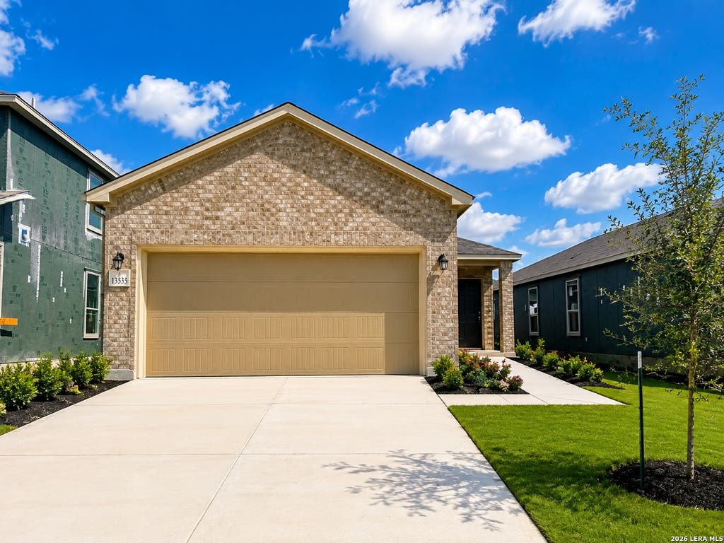 Photo of 13535 Mudshark, San Antonio, TX 78245 (MLS # 2010062)