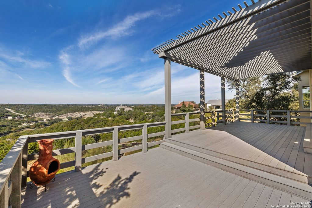 Photo of 204 Paradise Point, Boerne, TX 78006 (MLS # 1915533)