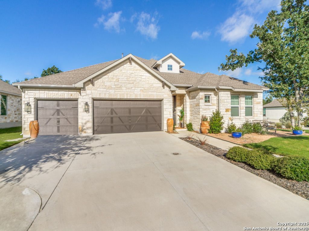 Photo of 133 Cool Rock, Boerne, TX 78006 (MLS # 1889786)
