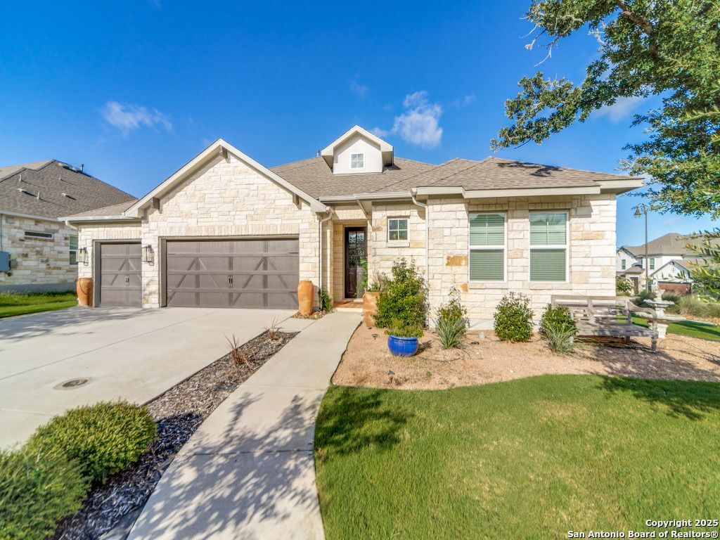 Photo of 133 Cool Rock, Boerne, TX 78006 (MLS # 1889786)