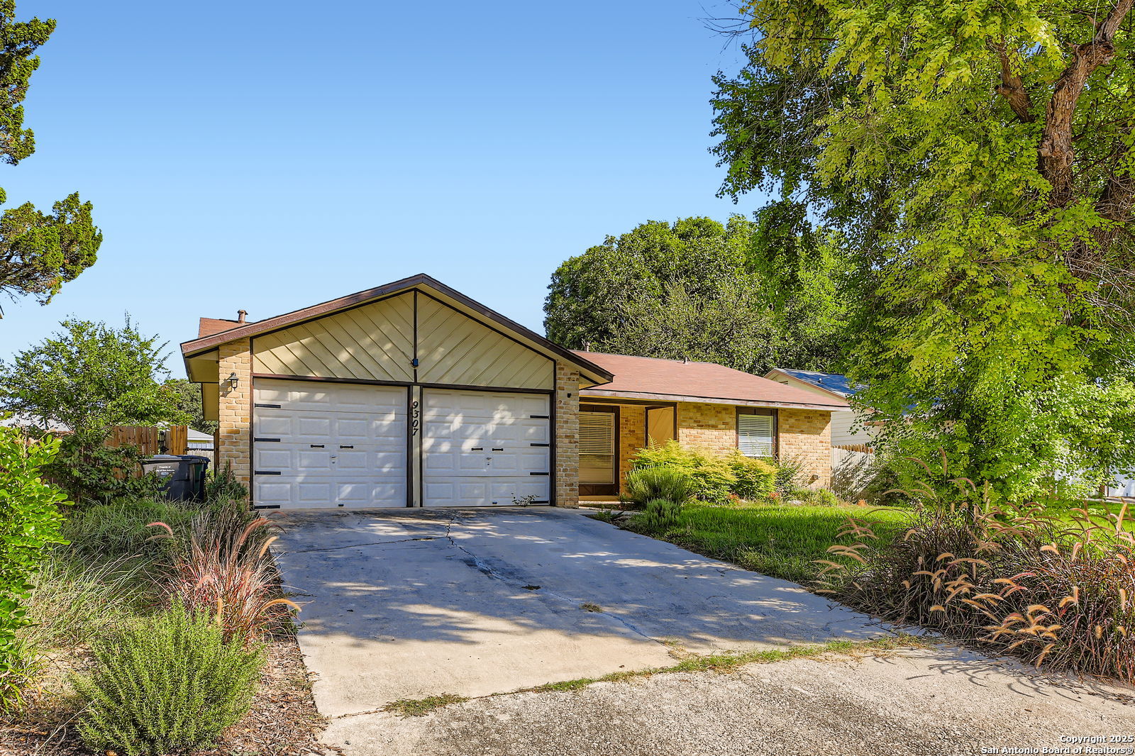 9307 Valley Bnd, San Antonio, TX, 78250