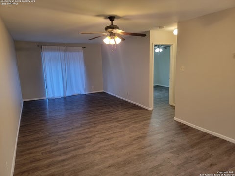 Photo of 923 Vance Jackson Rd 1004 #1004, San Antonio, TX 78201 (MLS # 2025356)