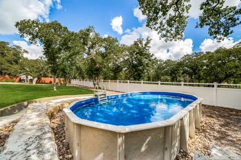 A home in La Vernia