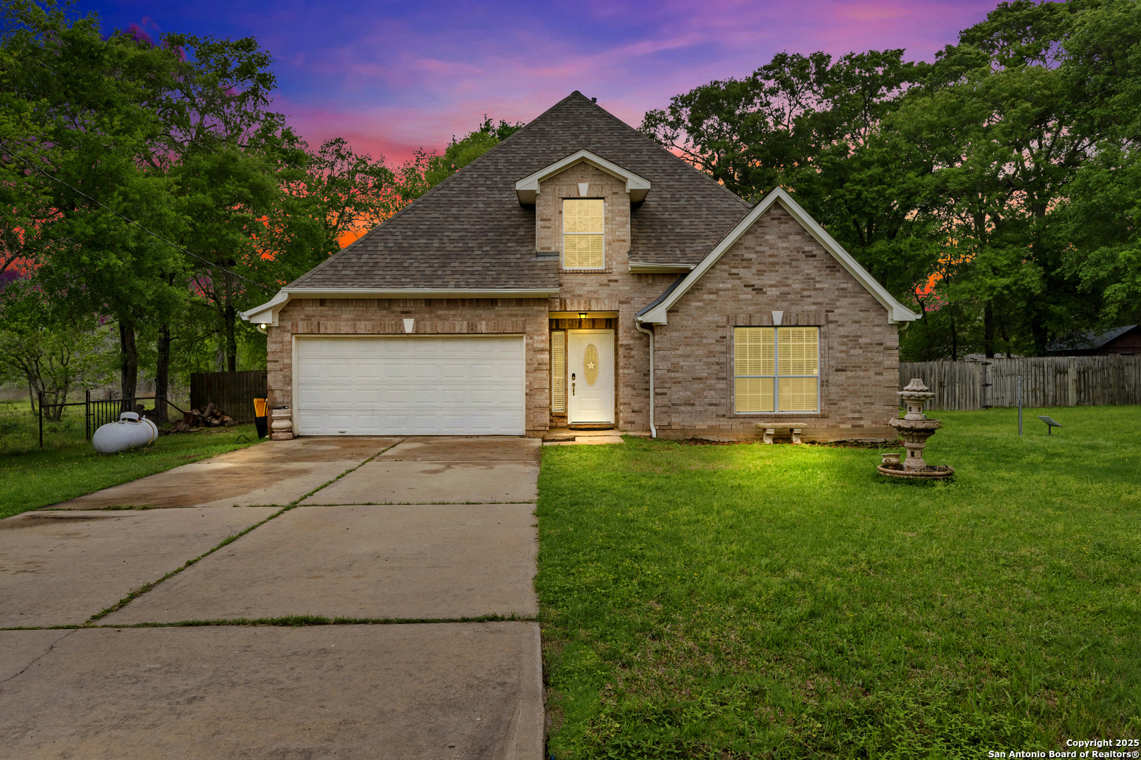 Listing image 2
