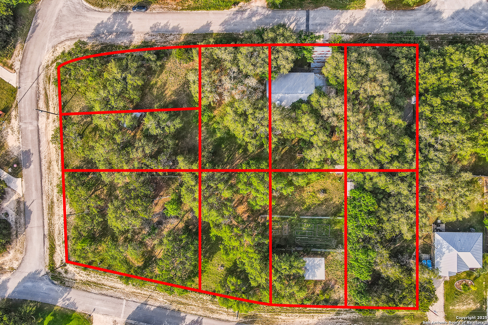 773 Lookout Dr
