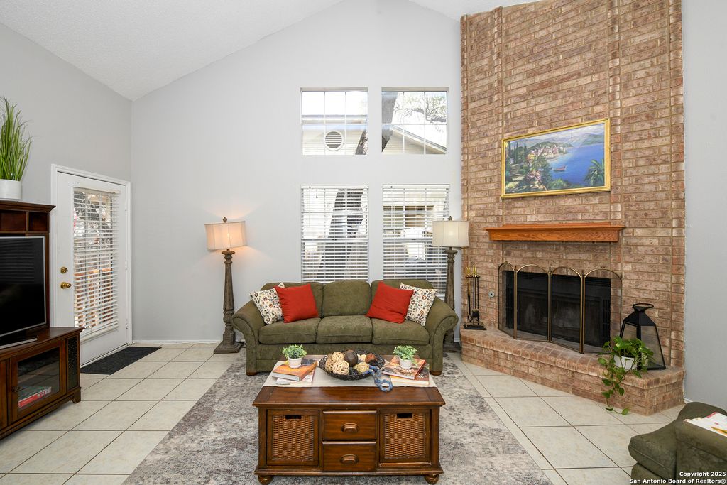 Photo of 9536 W Dover ridge, San Antonio, TX 78250 (MLS # 1924661)