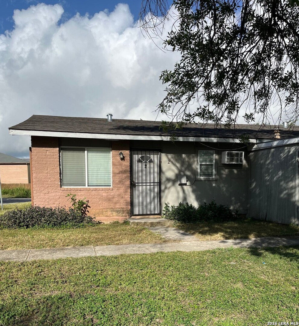 Photo 1 of 9 — 7115 GLEN TER 2, San Antonio, TX 78239