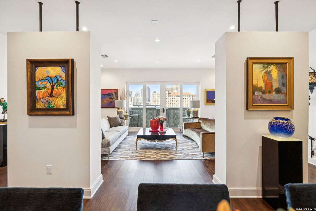 Photo of 230 Dwyer Ave 701 #701, San Antonio, TX 78204 (MLS # 2014590)
