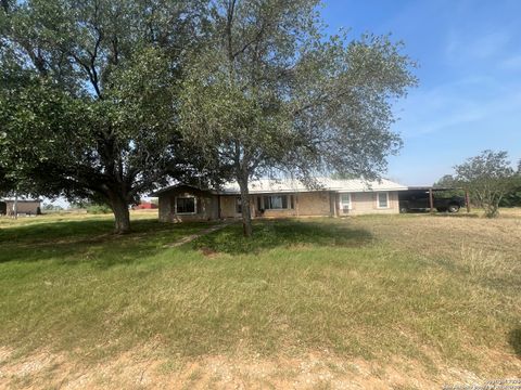 19749 State Highway 16 Von Ormy TX 78073