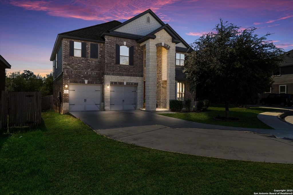 Photo of 11422 Turmoil Curve, San Antonio, TX 78254 (MLS # 1926242)