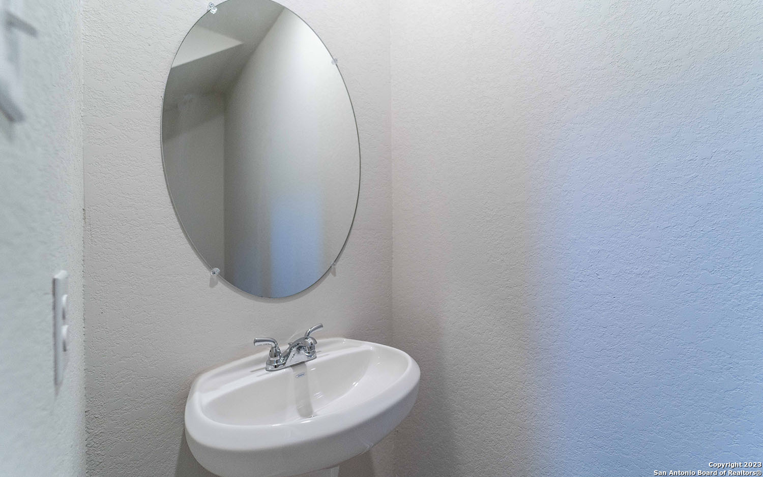 Similar Properties